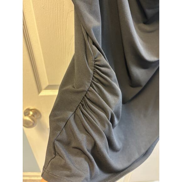 Lane Bryant Black Cowl Neck Cap Sleeve EUC 18/20 - Picture 2 of 5